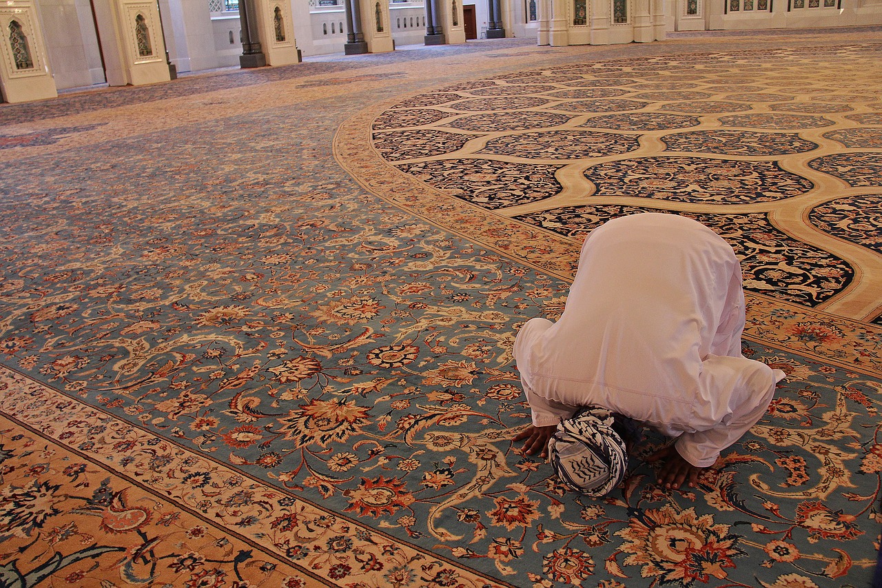 How to perform salat MuslimHub